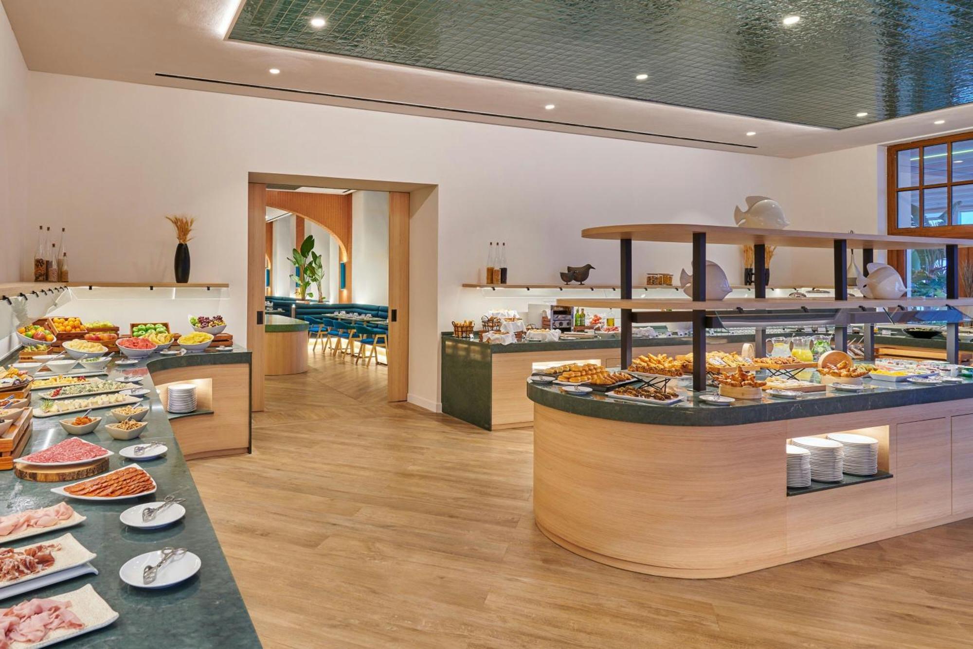Le Meridien Ra Beach Hotel And Spa Вендрель Экстерьер фото